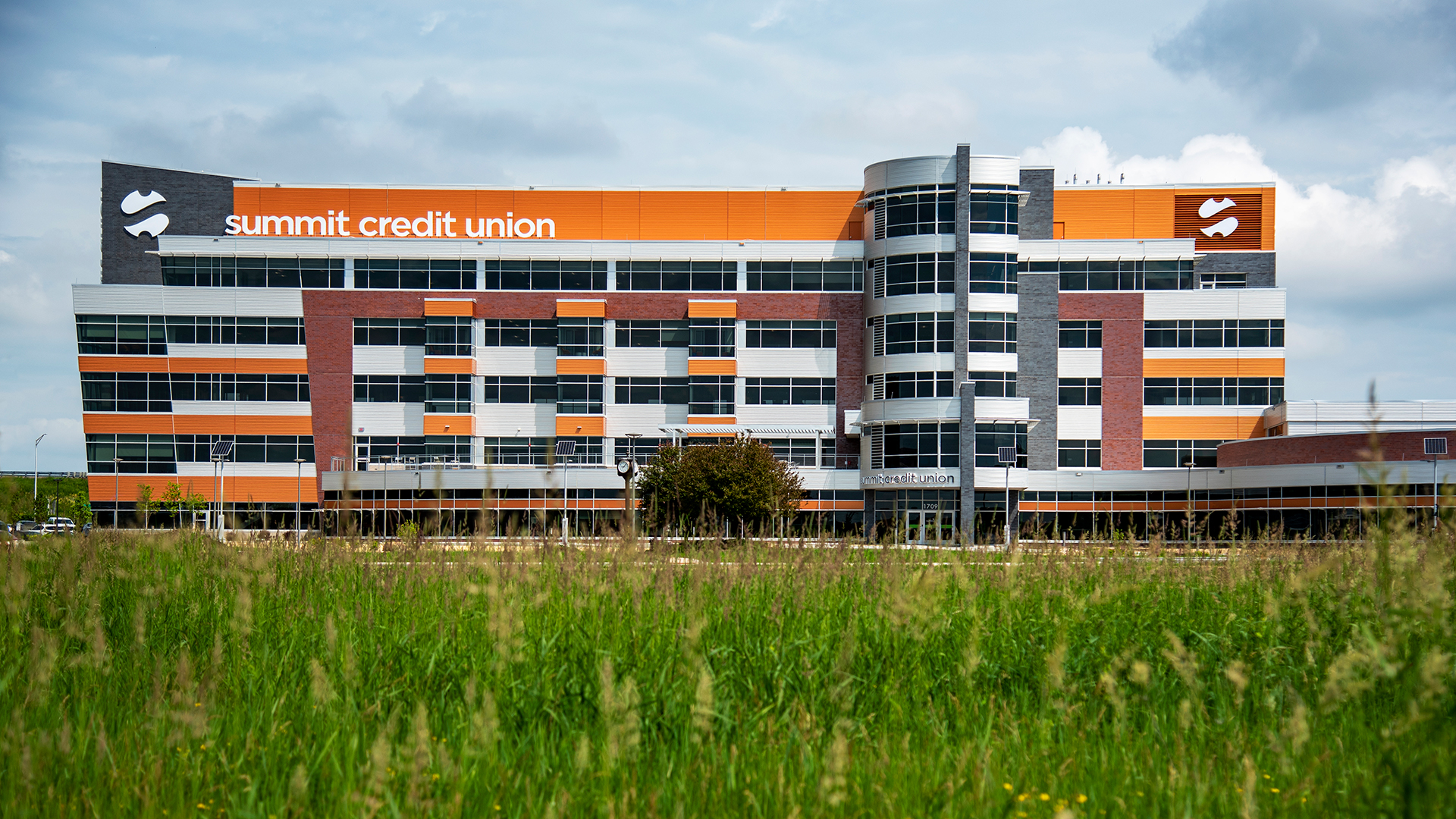 Summit Credit Union Corporate Office Structural Engineering RaSmith Summit Credit Union Corporate Office Structural Engineering RaSmith