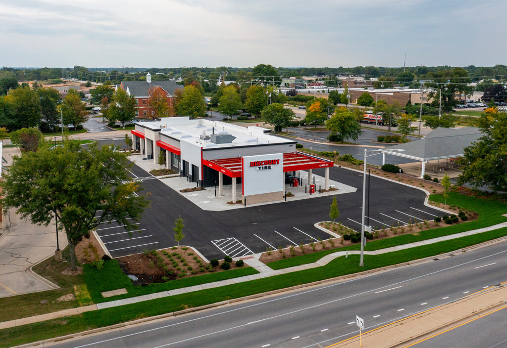 raSmith Discount Tire - Crystal Lake, IL - 1
